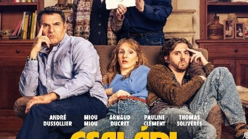 Családi főnyeremény (16)