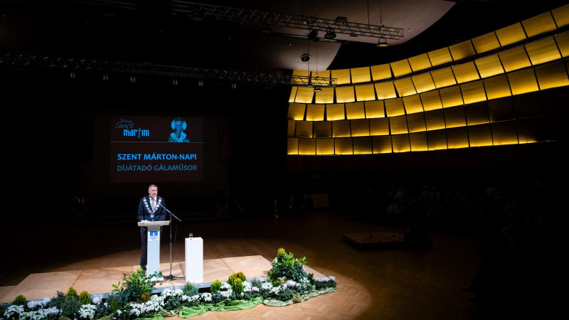 SZENT MÁRTON-NAPI DÍJÁTADÓ GÁLA