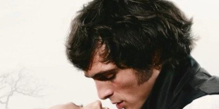 Üvöltő szelek (16)